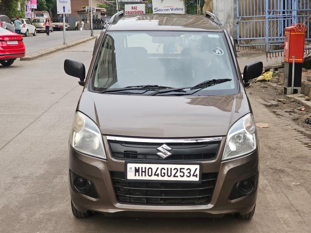 Maruti WagonR LXI Green 
2015