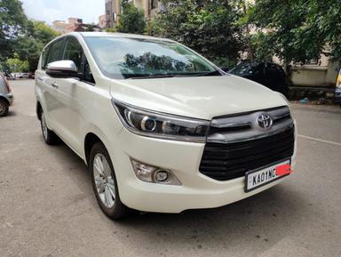 TOYOTA CRYSTA ZX 2.4 MANUAL 2018