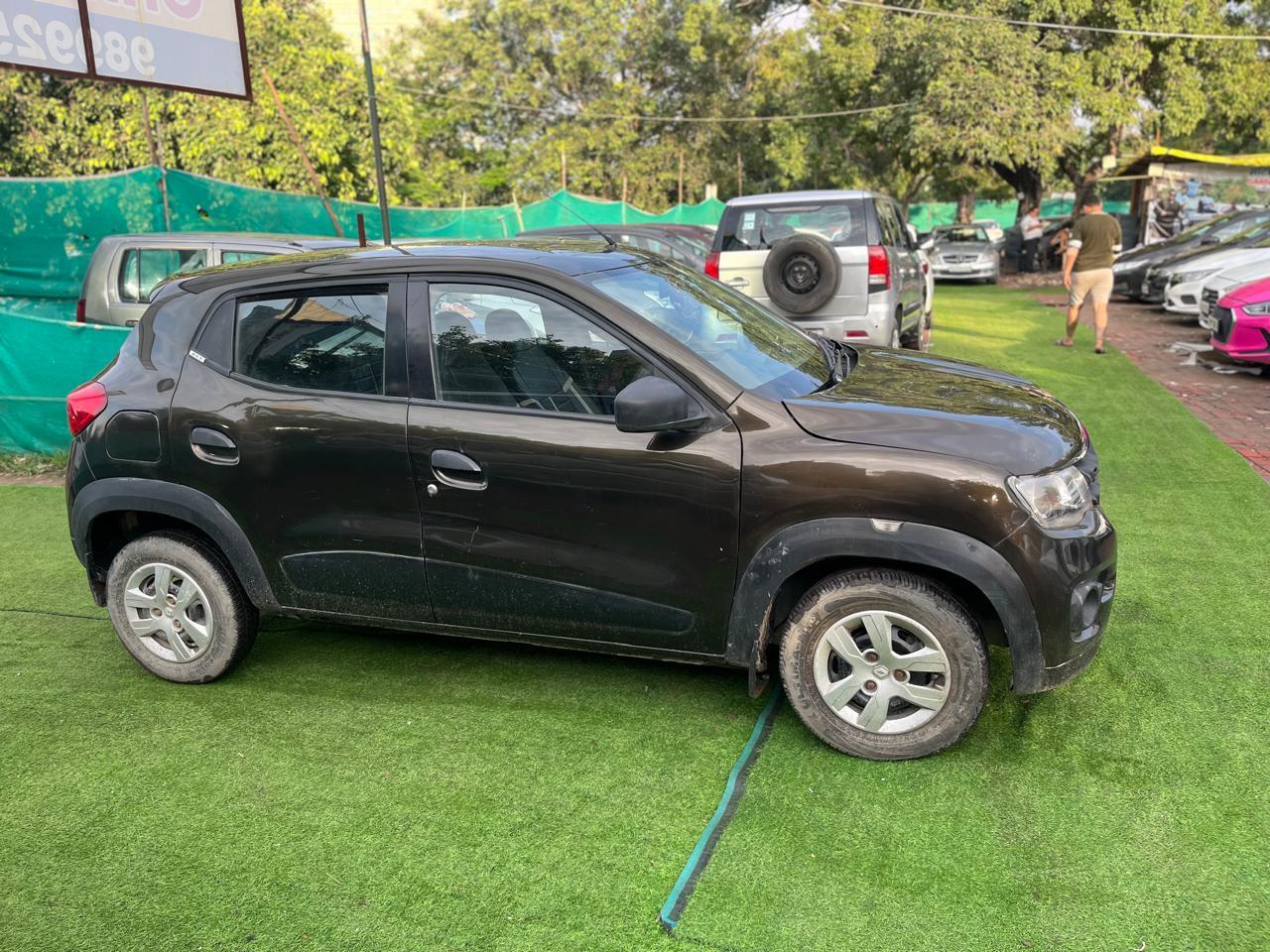 RENAULT KWID