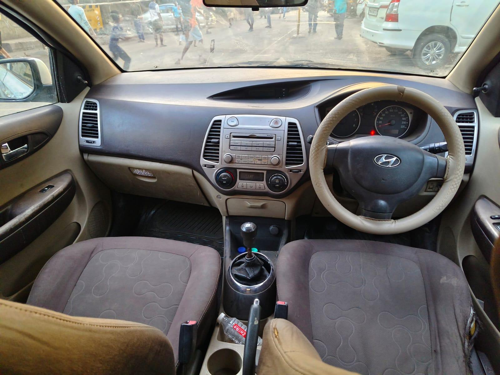 HYUNDAI I20 M