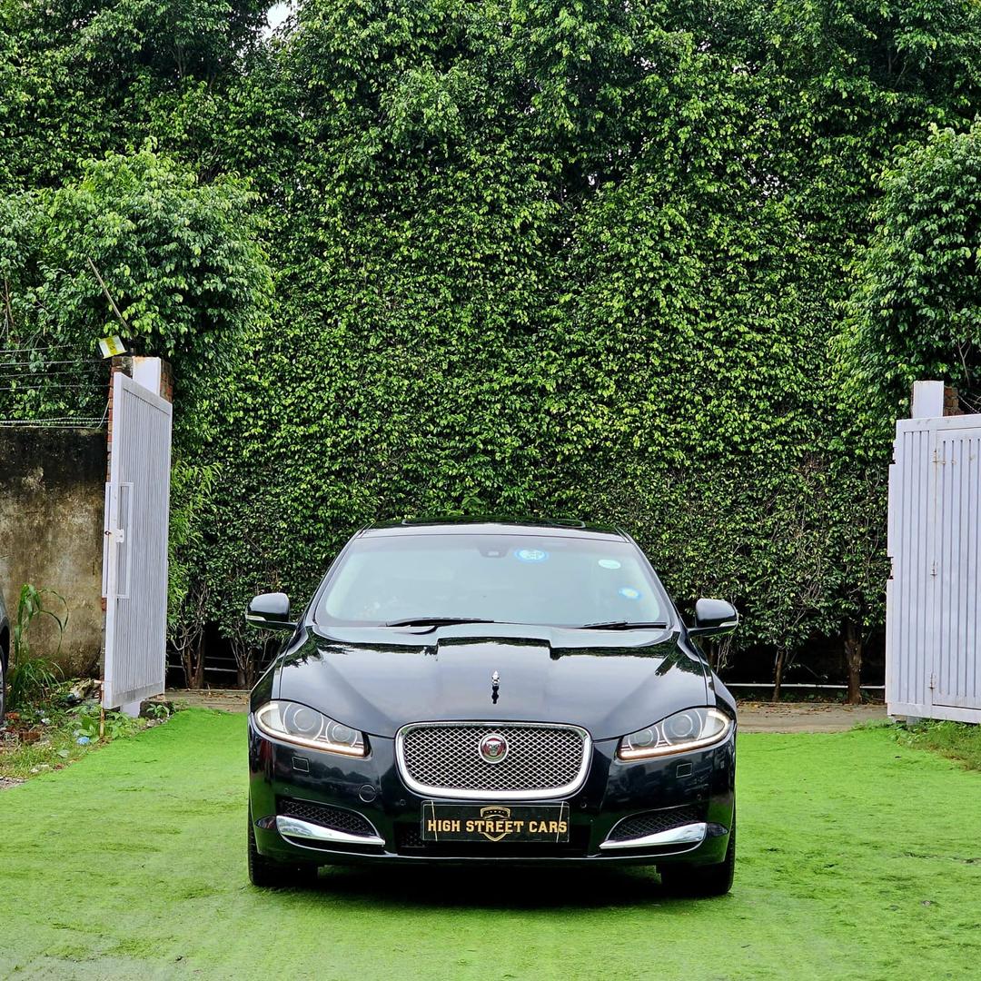 JAGUAR XF 2.0