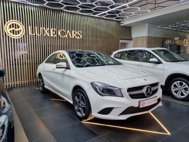 MERCEDES BENZ CLA200D SPORT