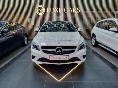 MERCEDES BENZ CLA200D SPORT