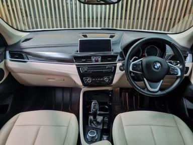 BMW X1 SDRIVE20 I XLINE