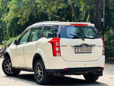 Mahindra XUV w6 model 2015 running 66k DL number