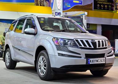 Mahindra XUV500 2014 Model Only 49000kms Driven In Showroom Condition