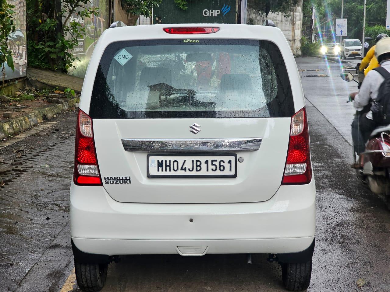 Maruti WagonR LXI Green 
2017