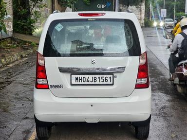 Maruti WagonR LXI Green 
2017