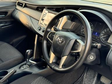 2020 TOYOTA CRYSTA 2.4 G DIESEL AUTO DL