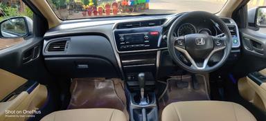 HONDA CITY SV AT