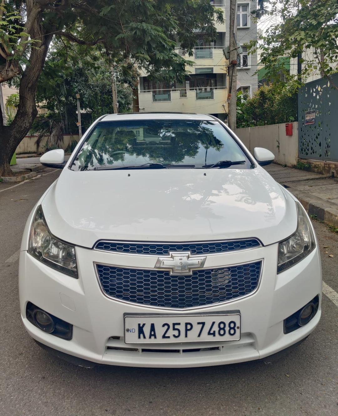 Chevrolet Cruze 2010 Diesel 2.0Ltr LTZ Top End Sunroof