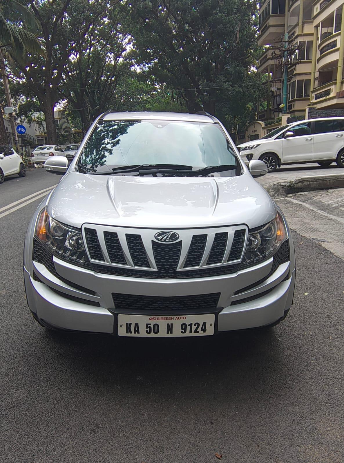 Mahindra XUV 500