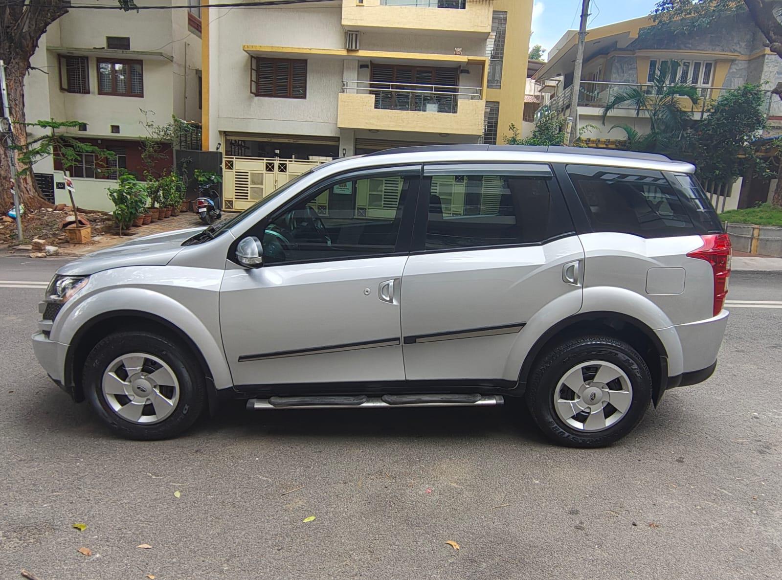 Mahindra XUV 500