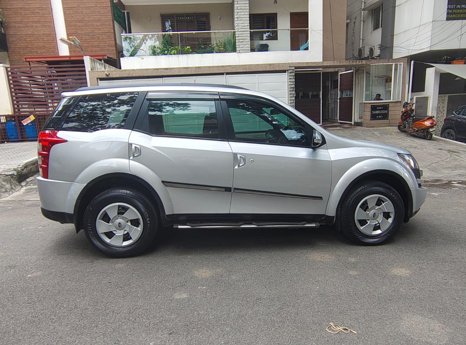 Mahindra XUV 500