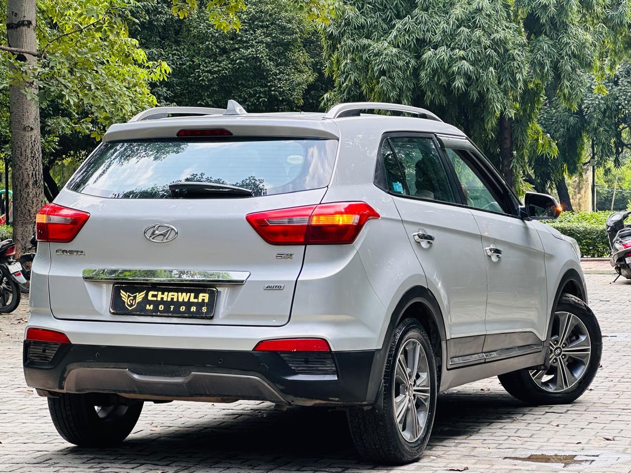 Hyundai creta 1.6 SX+ auto diesel model 2017 running 55k DL number