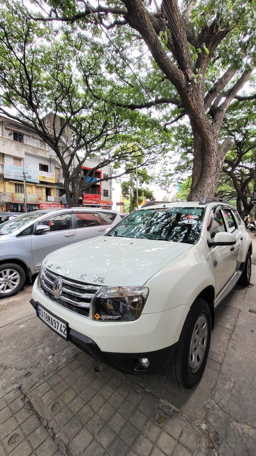 Renault Duster RxL 110PS 4WD