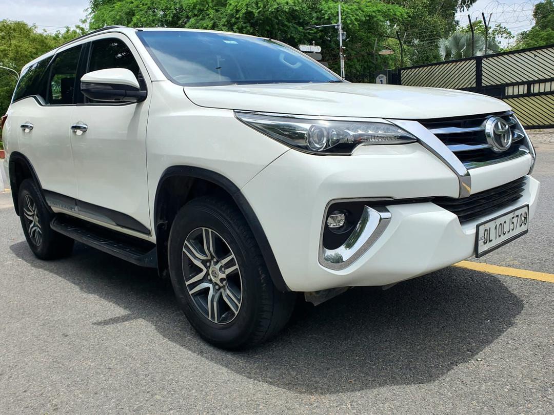 Fortuner 4x2 MT