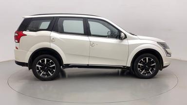 2018 Mahindra XUV500