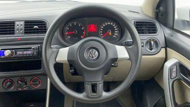 2010 VOLKSWAGEN POLO