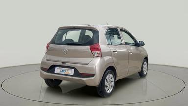 2018 HYUNDAI NEW SANTRO