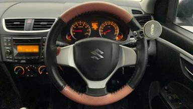 2017 MARUTI SWIFT