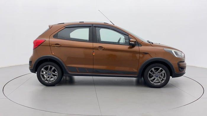 2021 Ford FREESTYLE