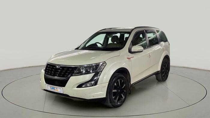 2020 Mahindra XUV500