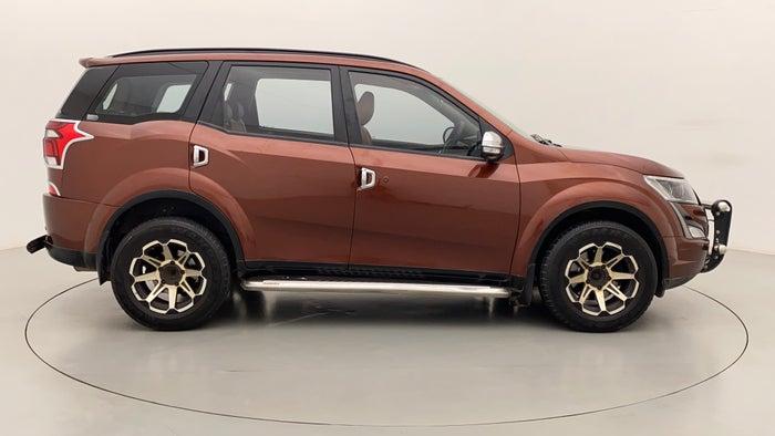 2018 Mahindra XUV500