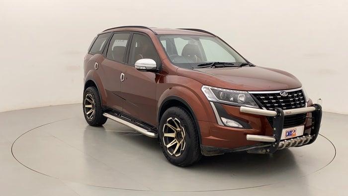 2018 Mahindra XUV500