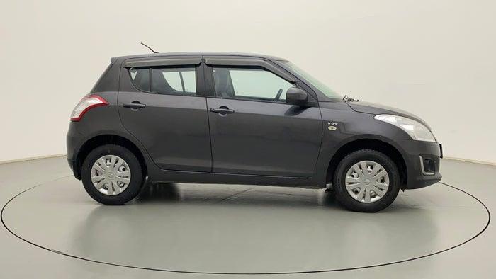 2017 MARUTI SWIFT