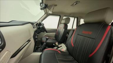 2015 Mahindra Scorpio