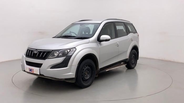 2016 Mahindra XUV500