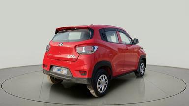 2018 Mahindra KUV 100 NXT