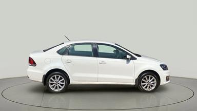 2017 Volkswagen Vento