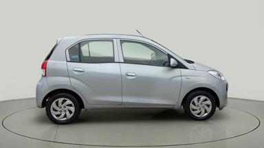 2019 HYUNDAI NEW SANTRO