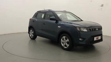 2023 MAHINDRA XUV300