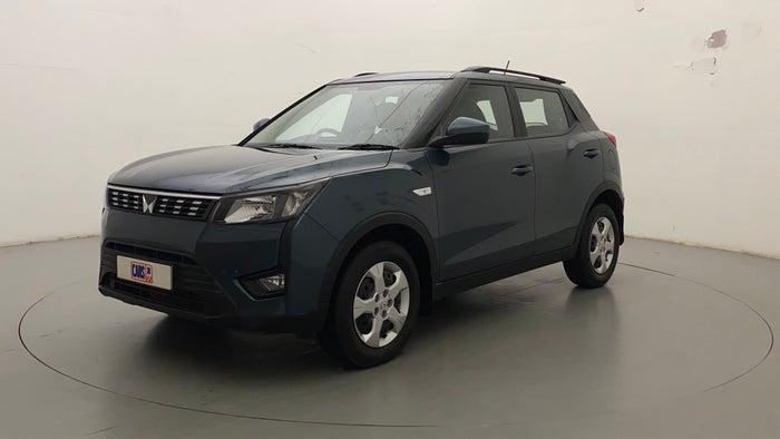 2023 MAHINDRA XUV300