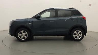 2023 MAHINDRA XUV300