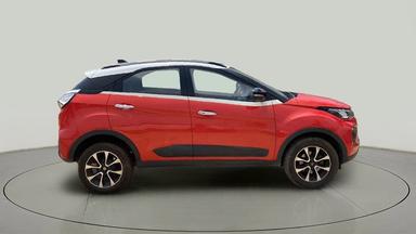 2020 Tata NEXON