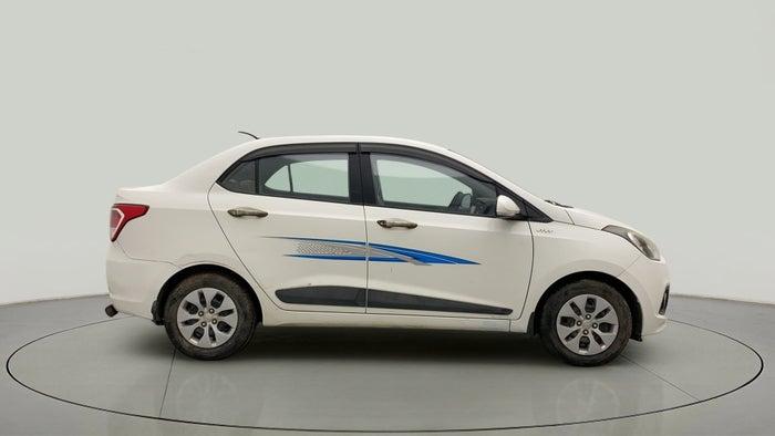 2016 HYUNDAI XCENT