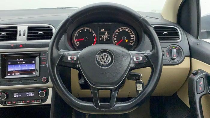 2016 VOLKSWAGEN POLO