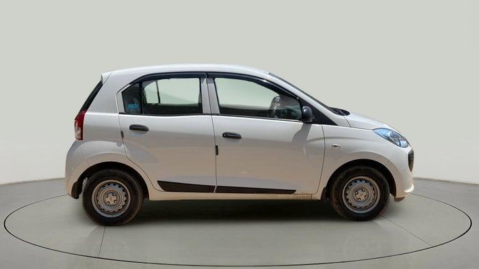 2022 HYUNDAI NEW SANTRO