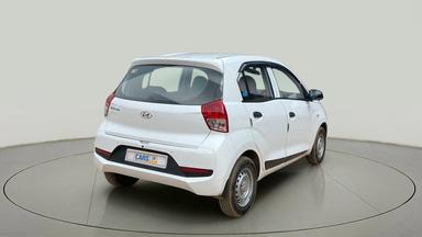 2022 HYUNDAI NEW SANTRO