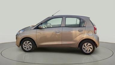 2019 Hyundai NEW SANTRO