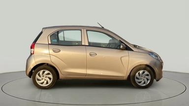 2019 Hyundai NEW SANTRO