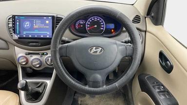 2016 HYUNDAI I10