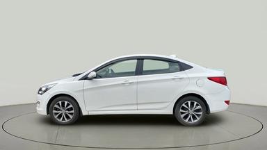 2017 HYUNDAI VERNA