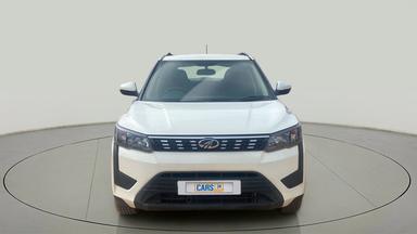 2022 Mahindra XUV300