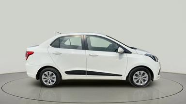 2017 Hyundai Xcent