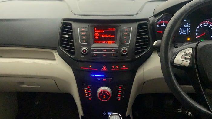 2022 Mahindra XUV300